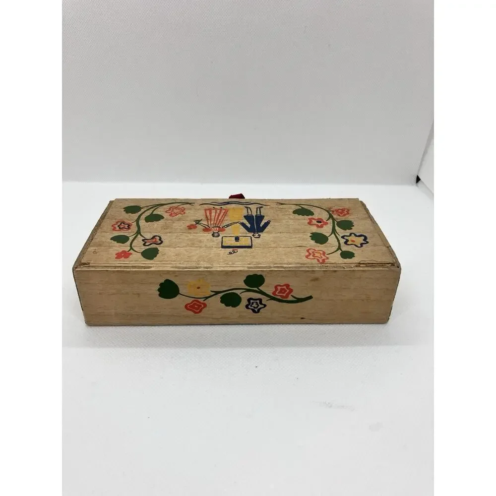 Old Spice Vanity Soap Cardboard Box Only Folkart Early American USA Made Vintage
